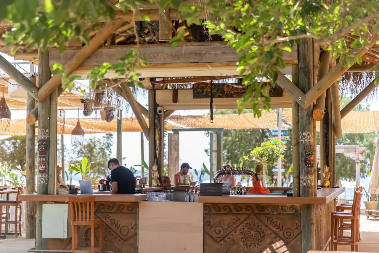 Kefi Beach&Suites Ortakent 3*,