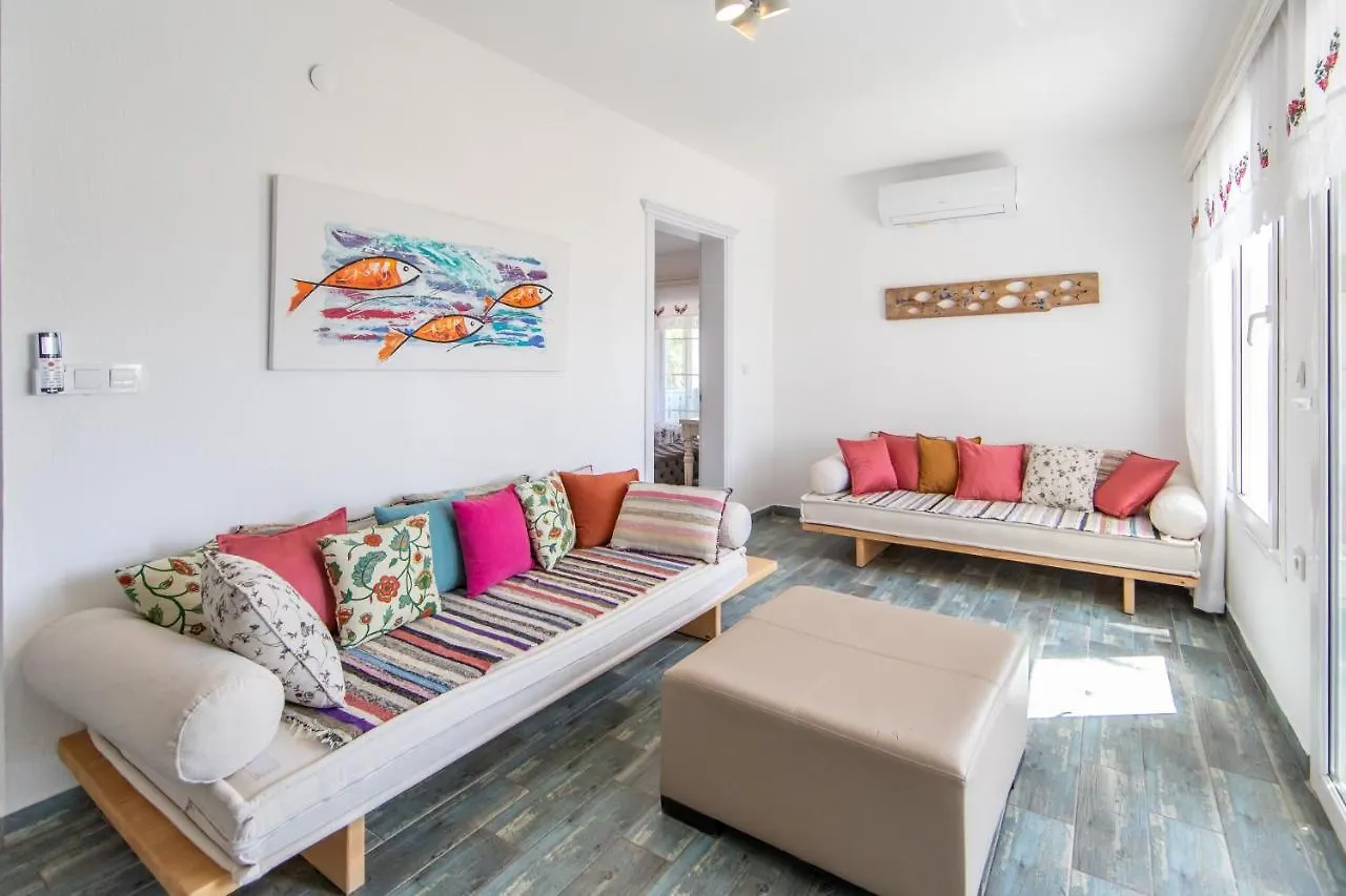 Kefi Beach & Suites Ortakent 3*,
